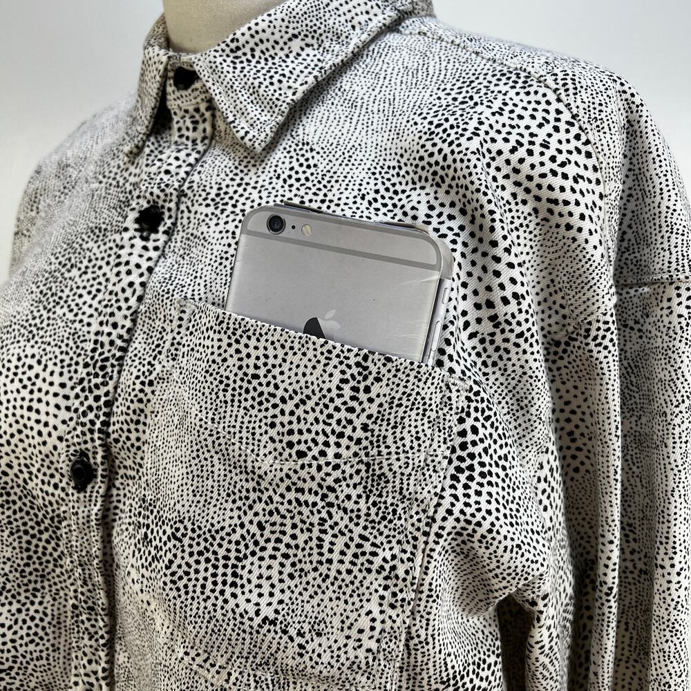 GRLFRND Christy Jacket Stretch Denim Crop Top Animal Attraction White Black - Picture 4 of 11
